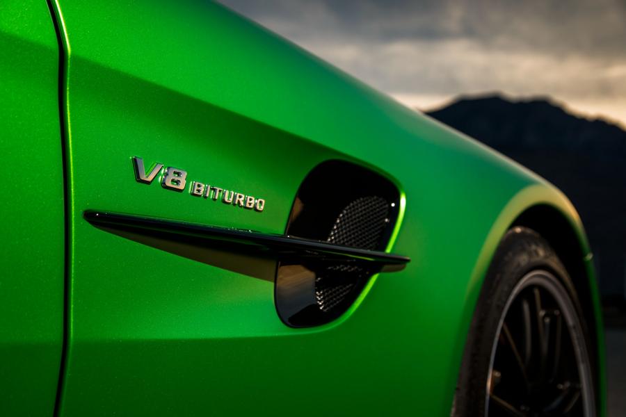 Детали экстерьера Mercedes-AMG GT R (C190) 2017 года  (NA) (фото 34 из 40)
